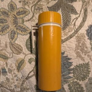 Retro 1970’s Yellow Thermos | Vintage Collectible, Great Condition!